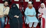 परिवार के साथ अरीब अहमद, फाइल फोटो