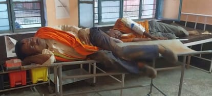 Kanwariyas were hit with sticks, three injured