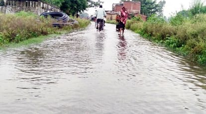 Water running on many roads, school premises also submerged