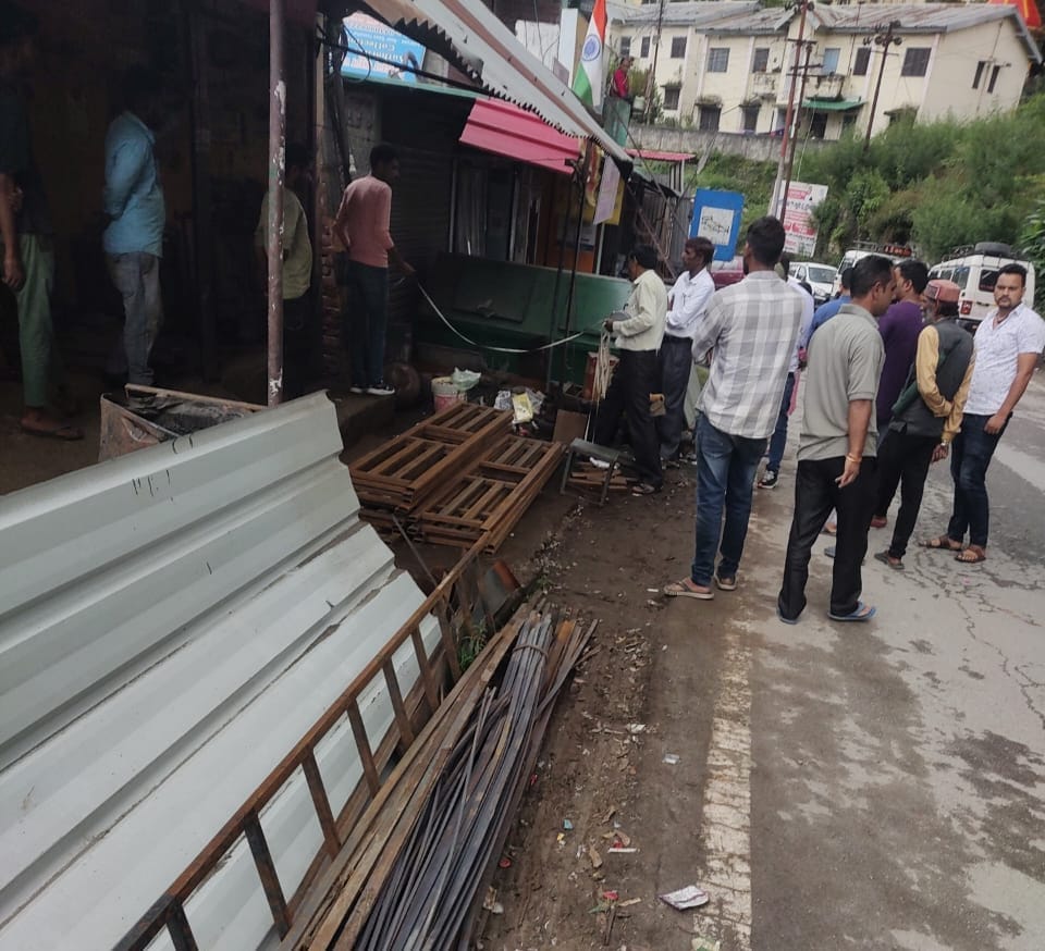 15 kiosks removed in Almora