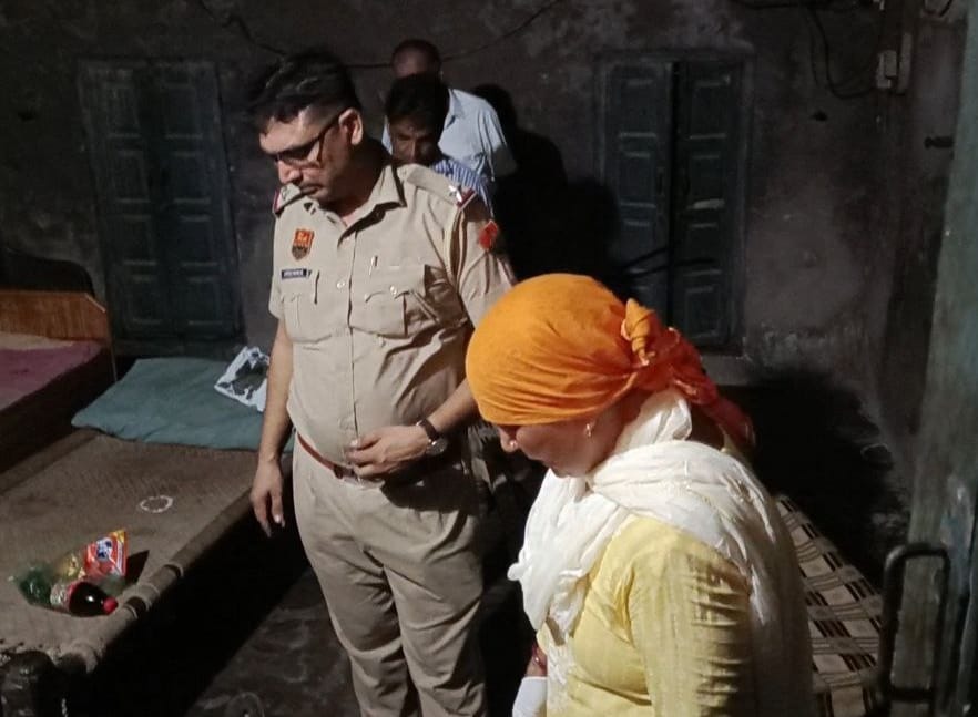 Accused of killing teenager for Rs 40 shot dead