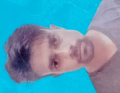 Dead body of missing youth found in pond, fear of murder