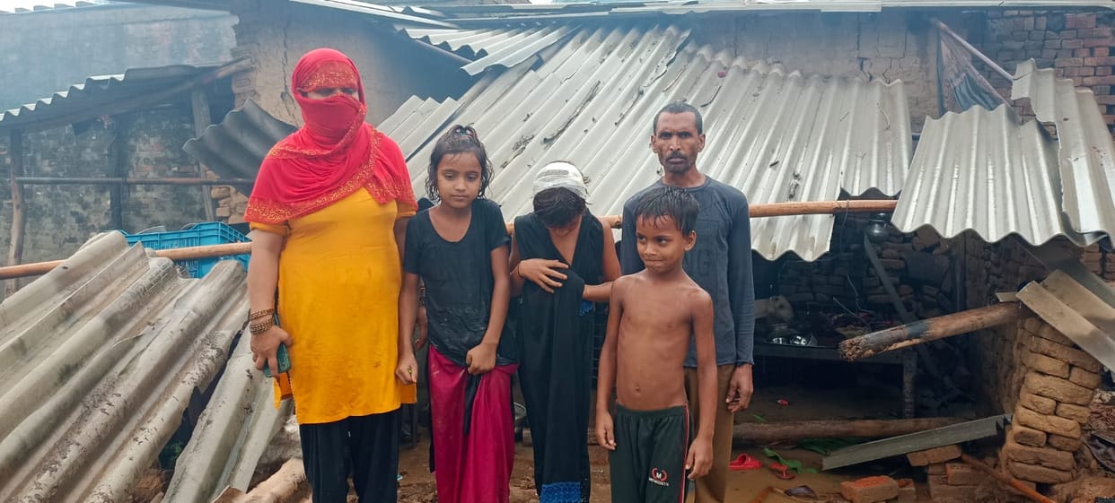 House collapses in Mirapur, eight-year-old girl injured by being buried under debris