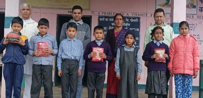 Seven children of Pokhri selected in CM upgrade scheme