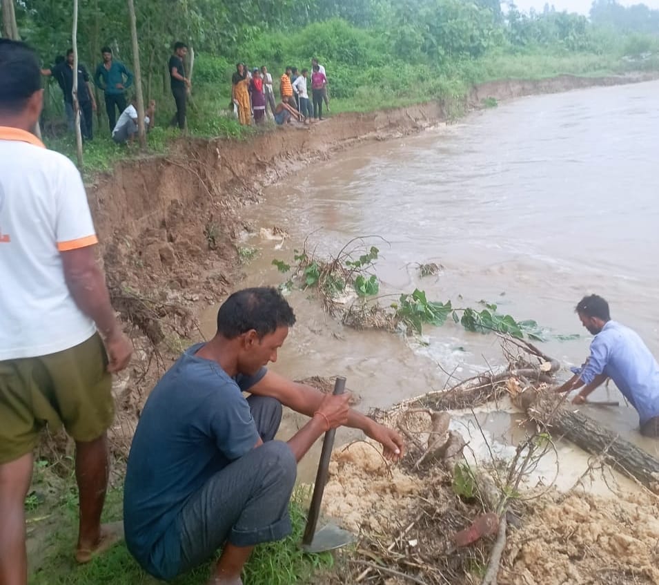 Due to rain in the district, the rivers are overflowing, doing land erosion