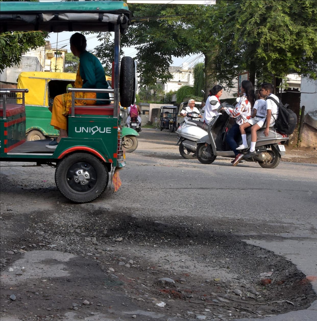 Heavy vehicles destroyed the main roads of the metropolis