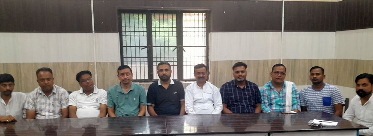 Appose of chairman in sitarganj