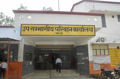 Agency owners will have to pay fine for selling e-rickshaws without number plates