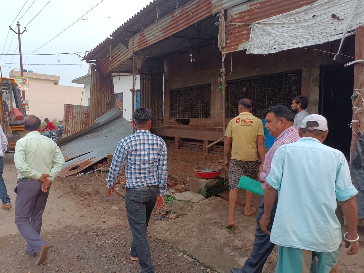 City Magistrate removed the encroachment