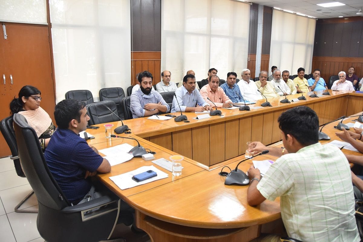 GRAP will be applicable from October 1, will be able to run generator of more than 800 kilowatts for two hours