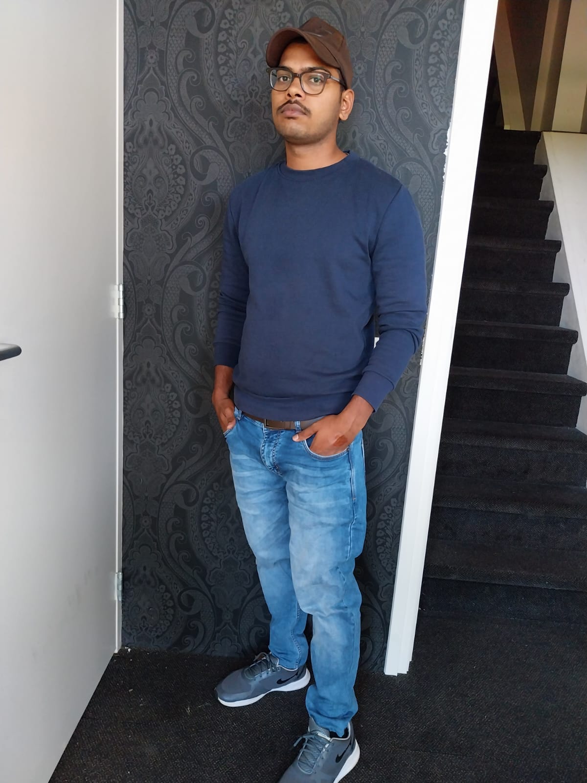 Ravindra's dead body will reach native village from Netherlands today after 10 days