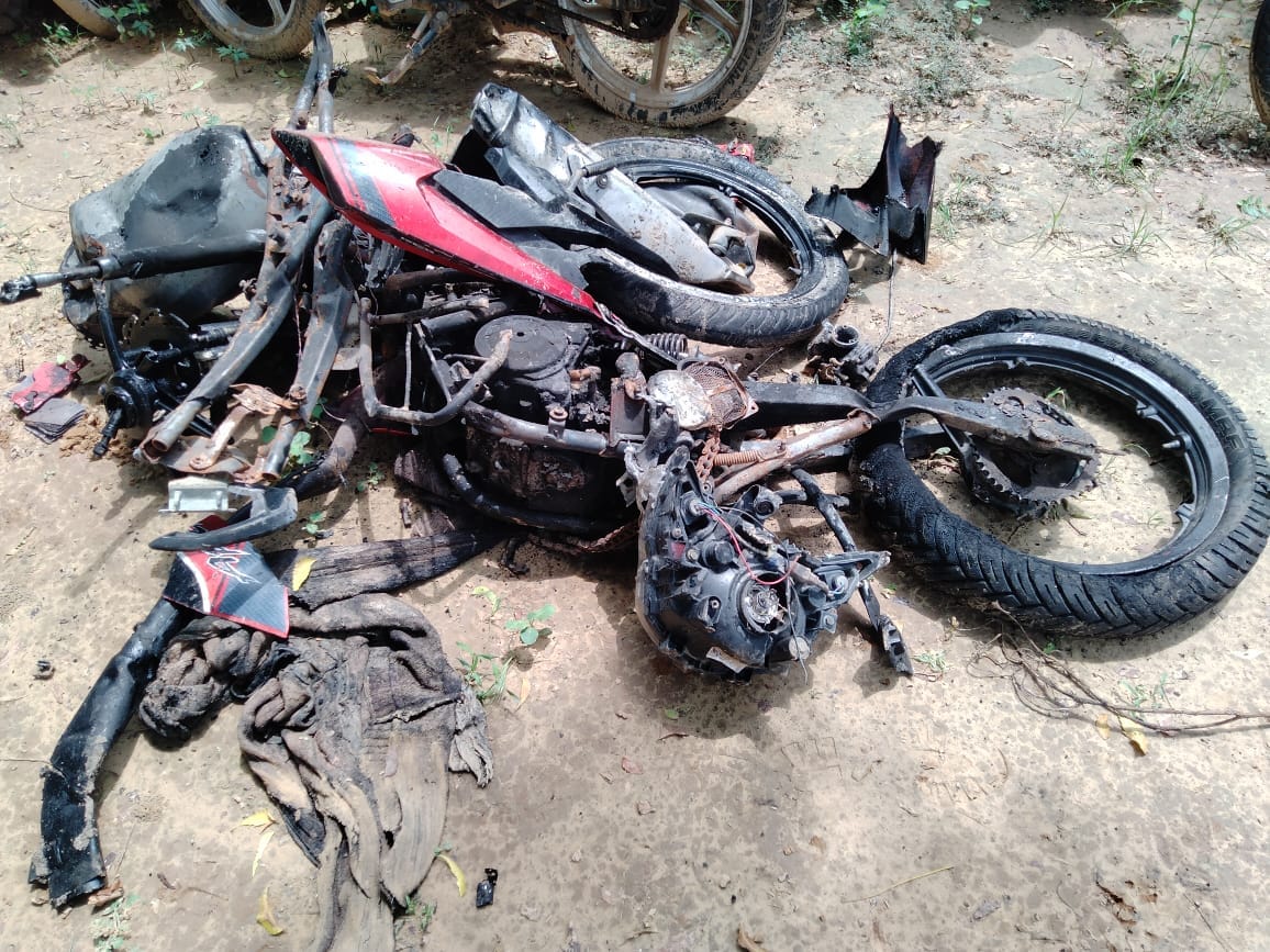 Bike caught fire due to truck collision, rider injured