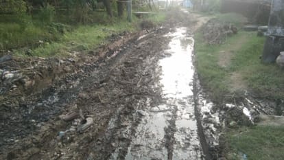 Construction of Andbojhi's culvert got stuck, people worried