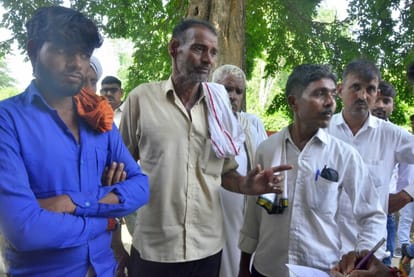 Youth drowned after crossing Ramganga holding buffalo's tail