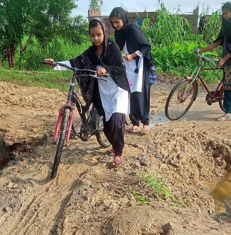road dug people bothered