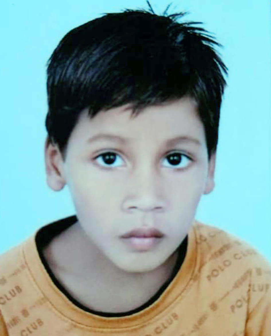 Boy dies due to speeding car collision
