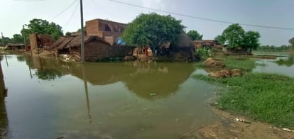 Administration unable to provide relief to flood victims, Chief Minister will come today