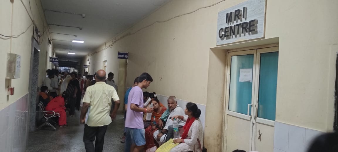 ct scan wire cut by rat in BRD medical collage gorakhpur