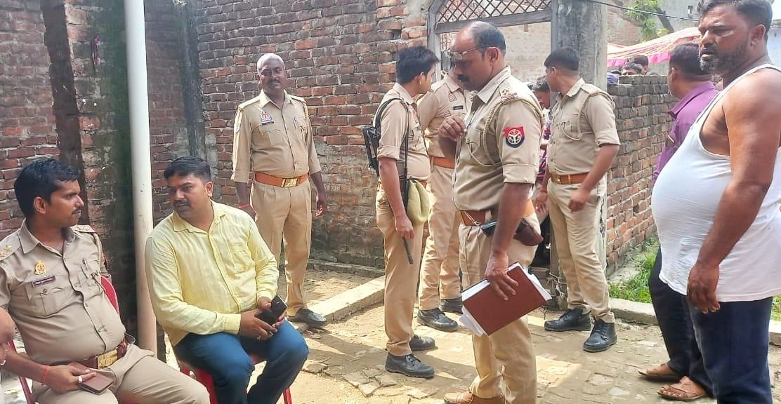 Condition of three people worsened after eating food, one died