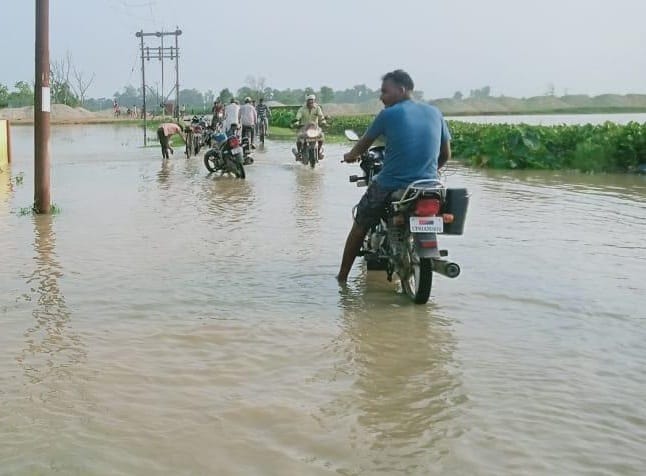 Sandalwood, thirsty river swelled when water came from Nepal, water entered Laxmipur village