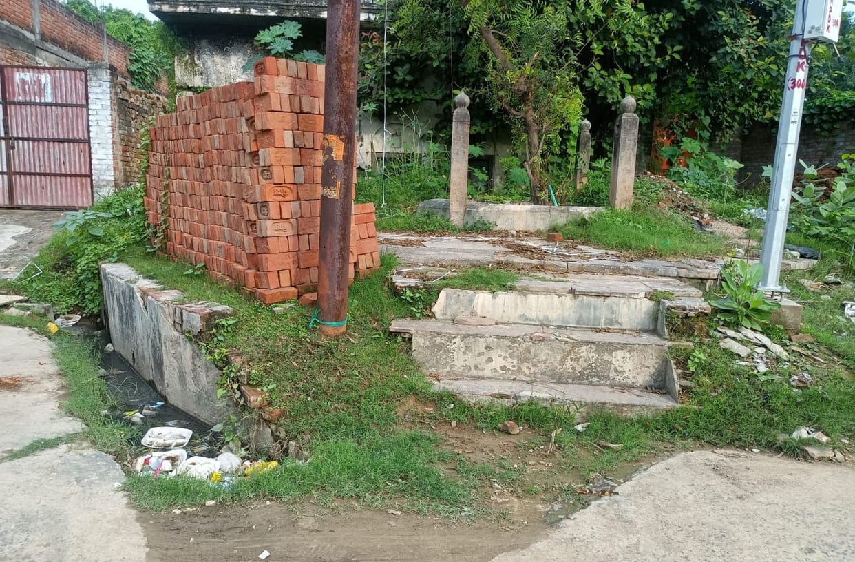 The condition of Tilak Nagar did not change even after becoming a part of the city