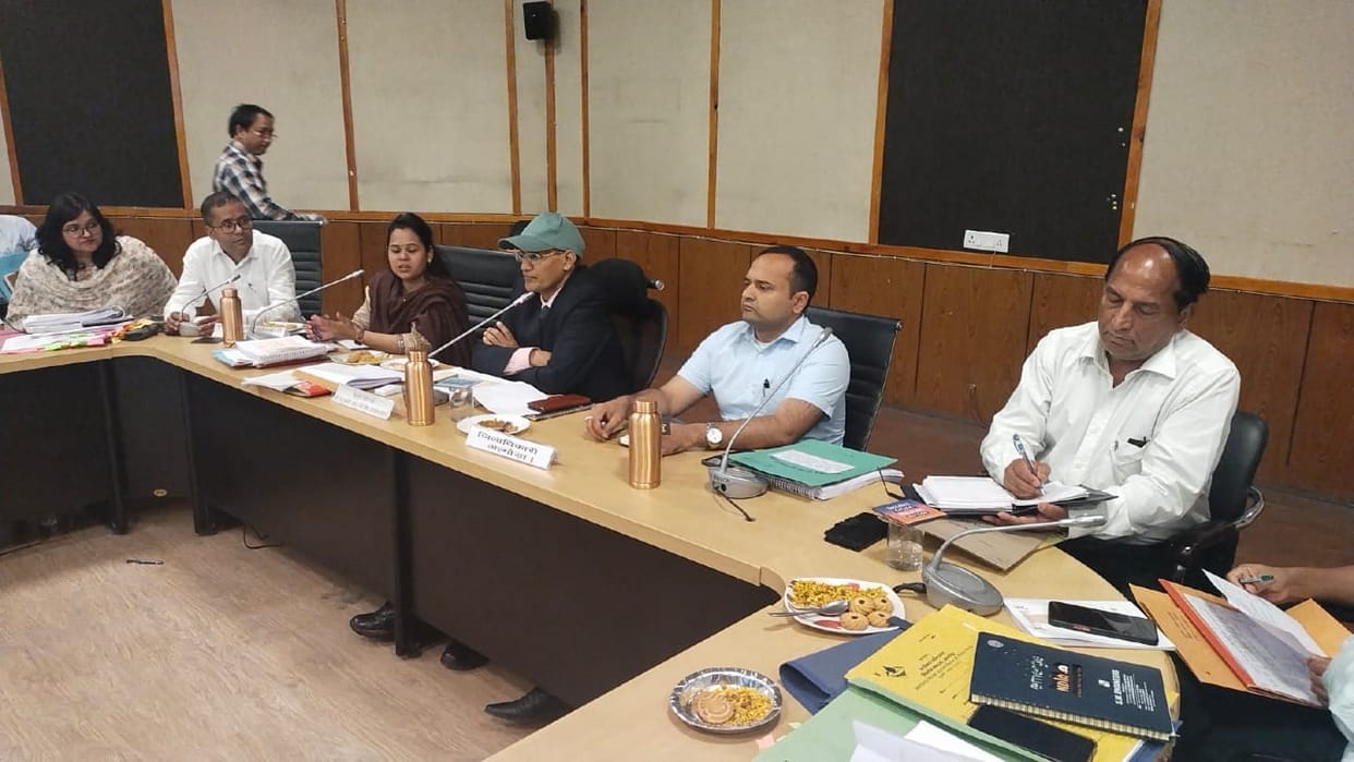 Provide benefits of schemes to people: Pandey