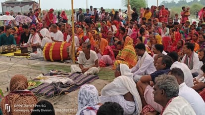 Sharda river again changed direction, now village Chandia started moving away from Hazara