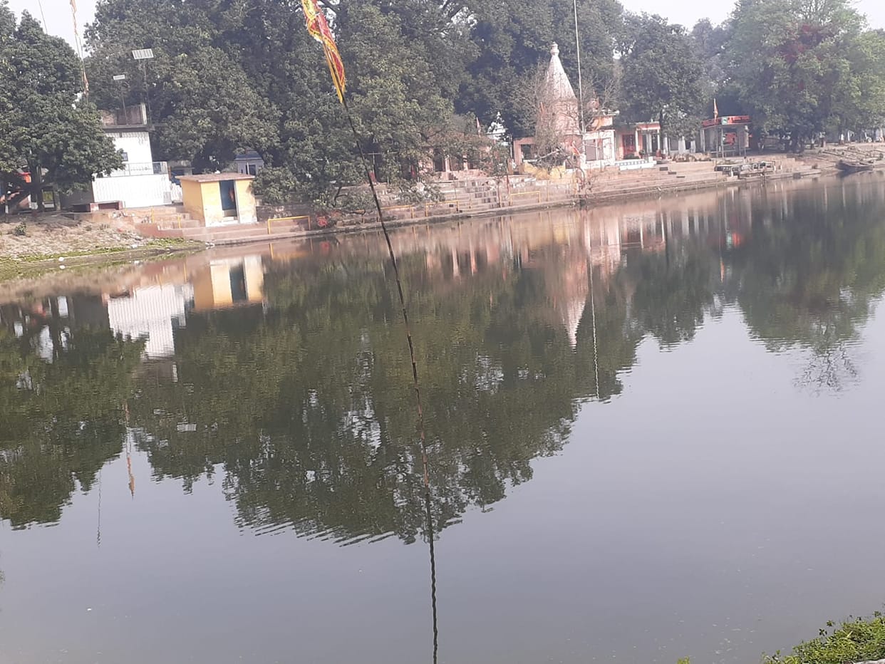 DM sets up inquiry on disappearance of Gomti river from revenue records