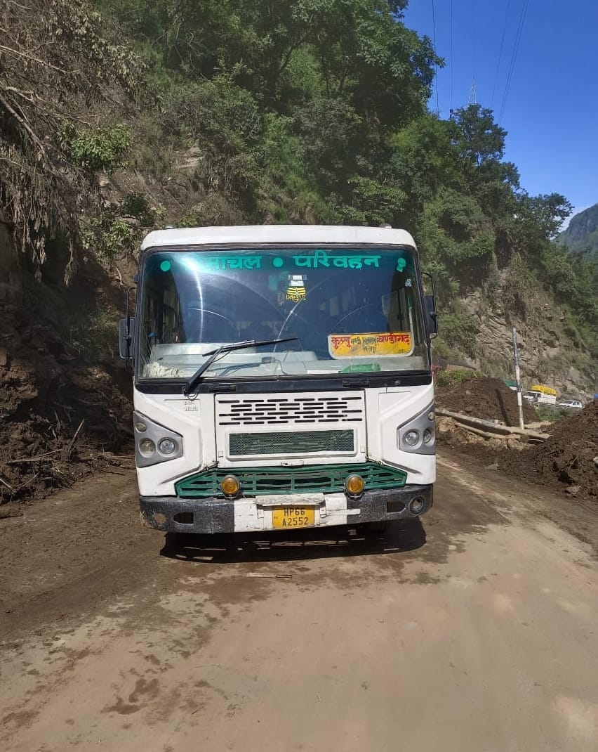 Buses ran from Manali to Jammu, Haridwar, Shimla