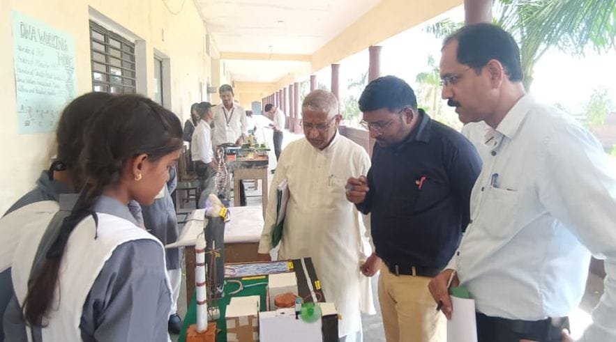 Science festival in mahuwadabara