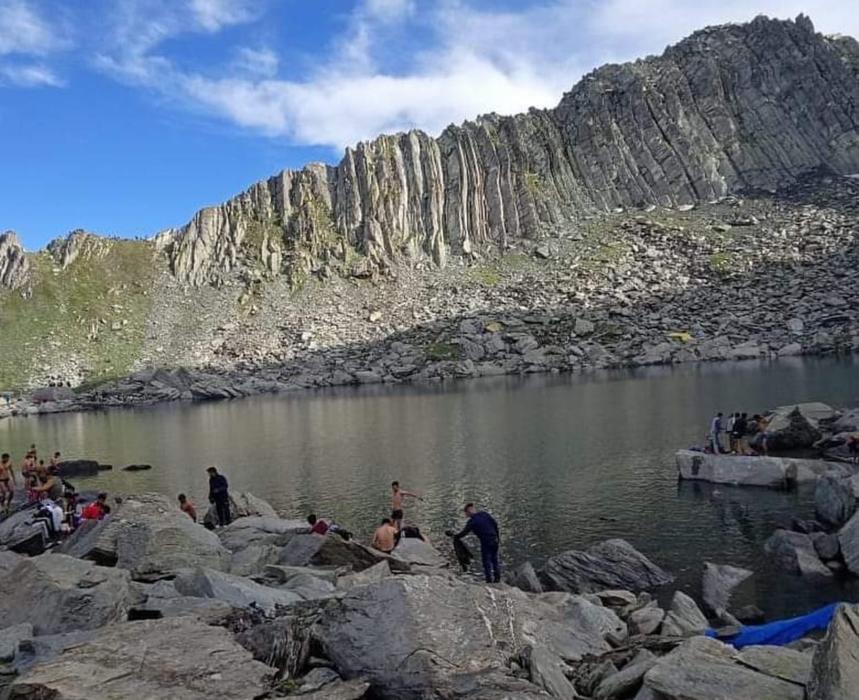 Ban on holy bath of 20 Bhado in Dinosaur Lake