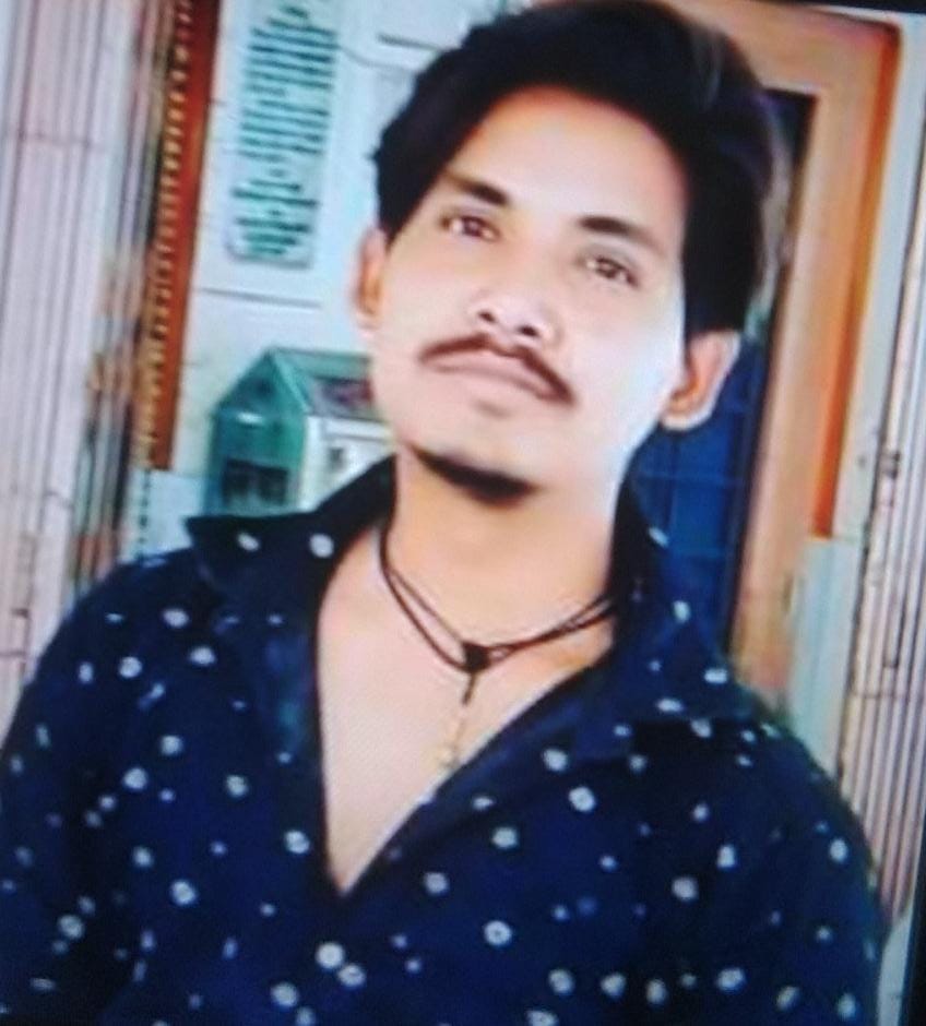 Bike rider collided with a standing truck, two died