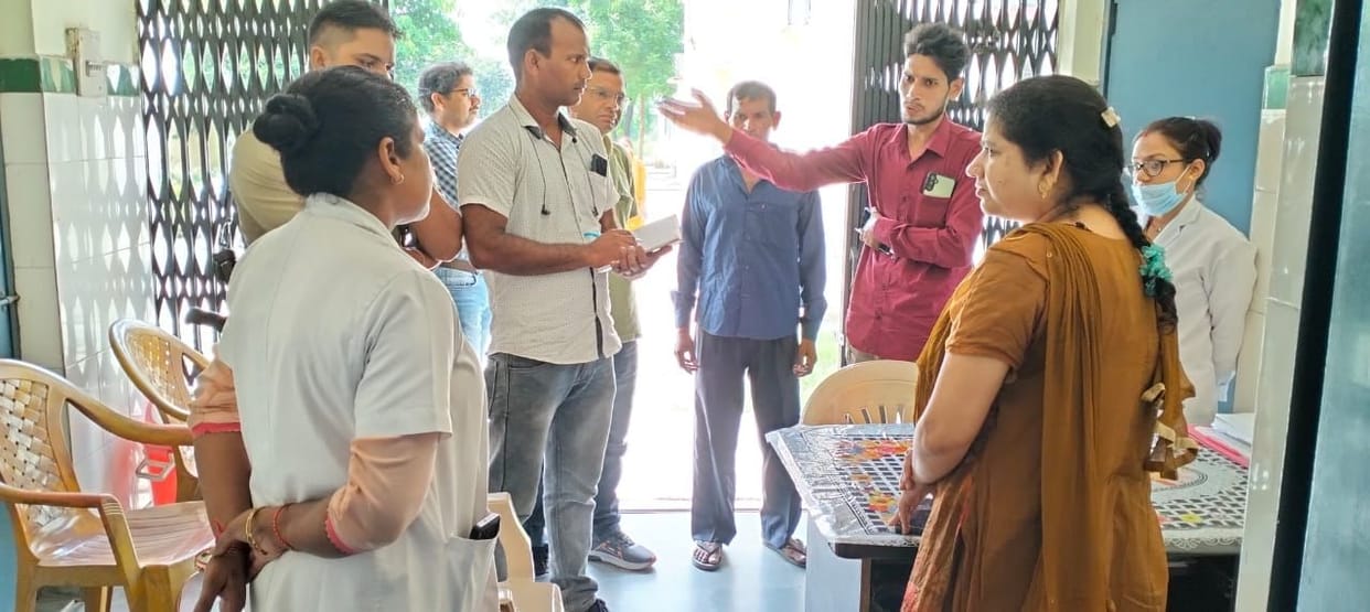 Udham Singh Nagar News: Two hours after delivery discharge the pregnant woman from death before reaching home