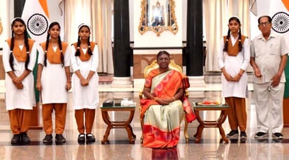 Girl students of Devnagari College celebrated Raksha Bandhan with the President