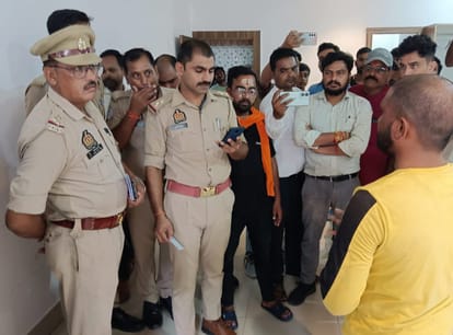 Uproar in hotel over girl being with youth from non-community