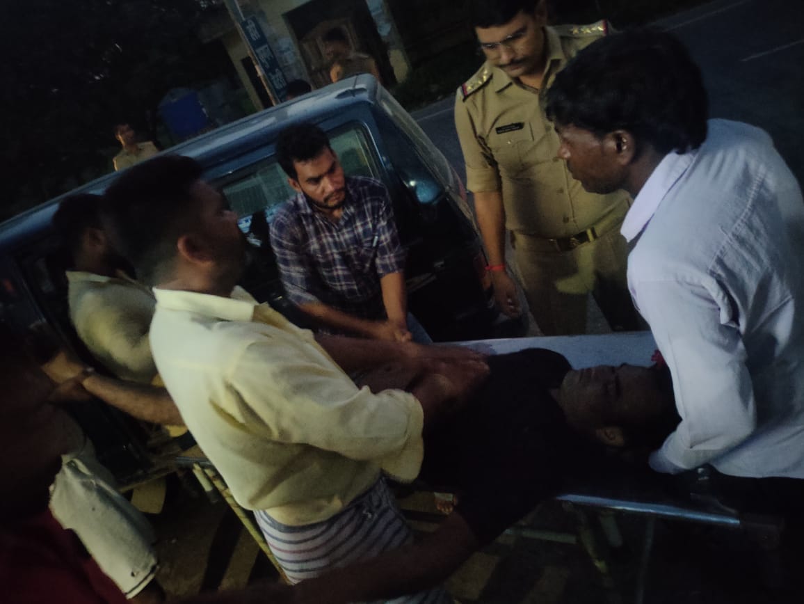 Five youths entered borewell fainted with poisonous gas, two died