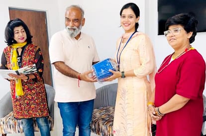 Ambika Singh stood first in Yoga, Ekta Rani stood first in Mehndi.