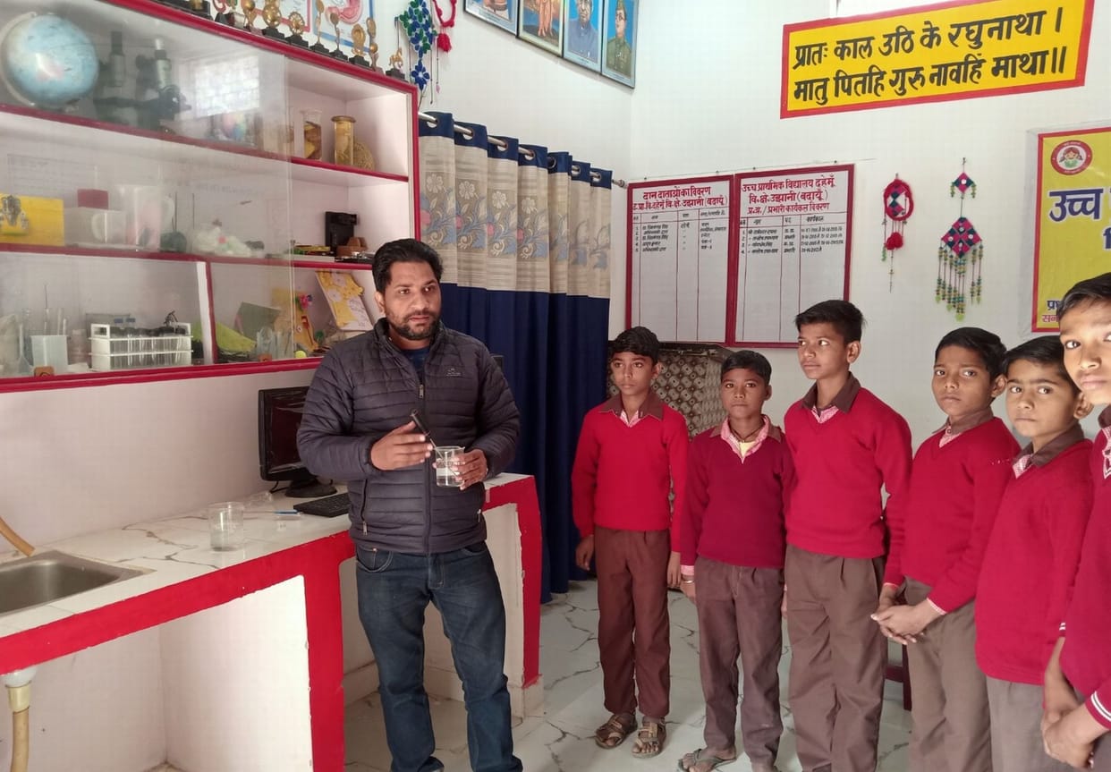 Manish made the school hi-tech