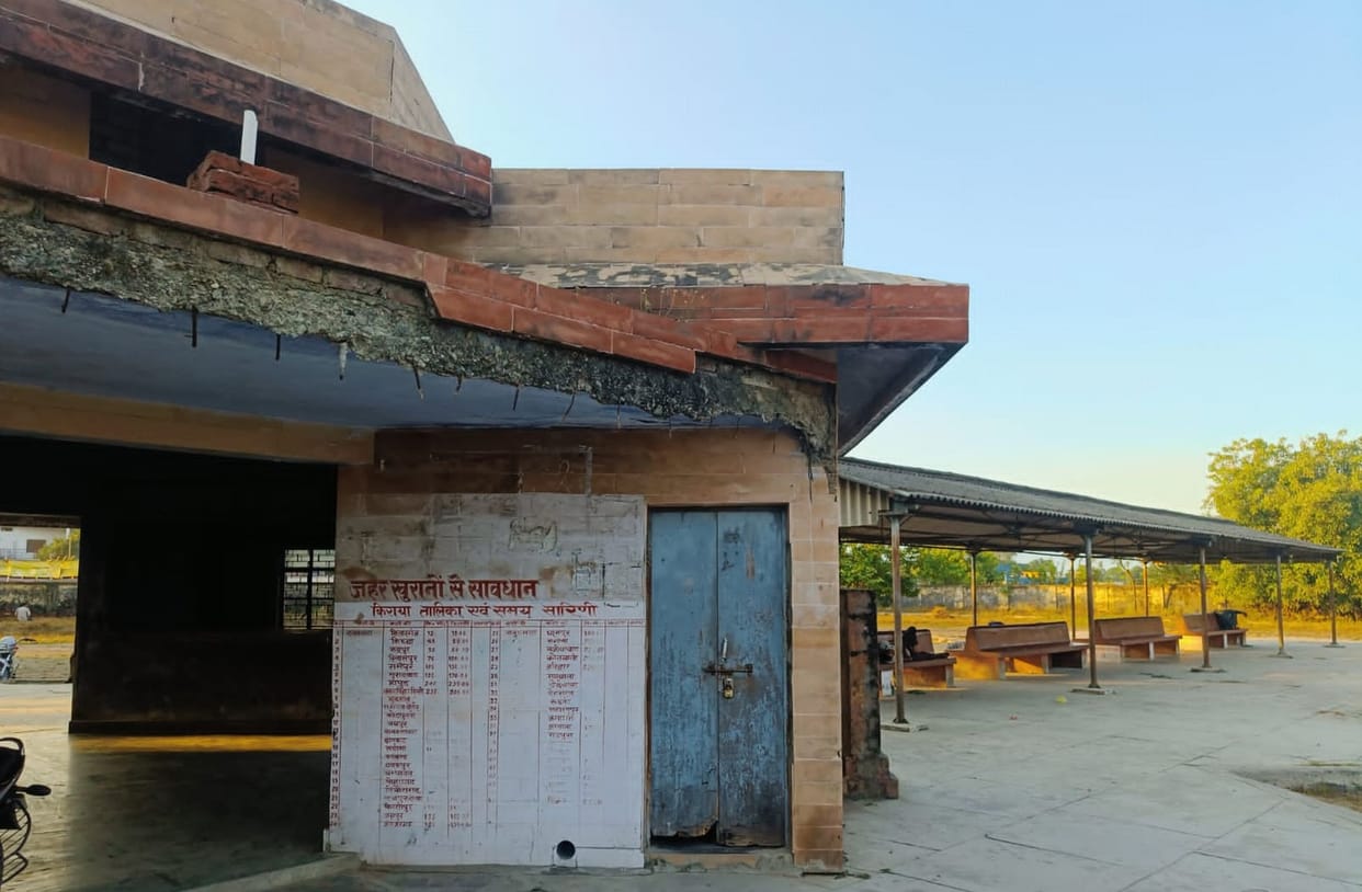 Roadways Bus Station less friendly for Travelers
