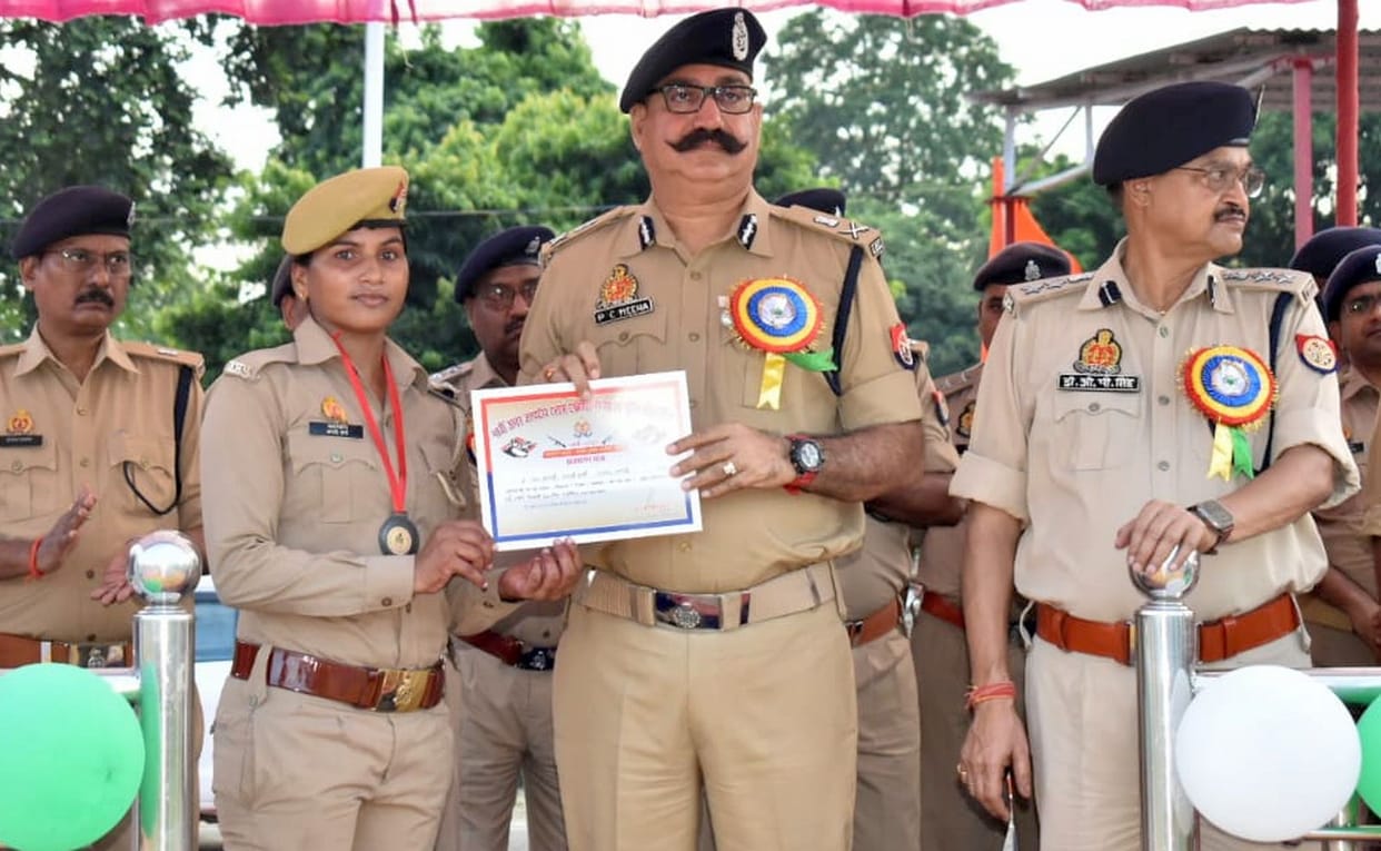 Shahjahanpur stood first in revolver-pistol shooting and Badaun stood first in the new competition.