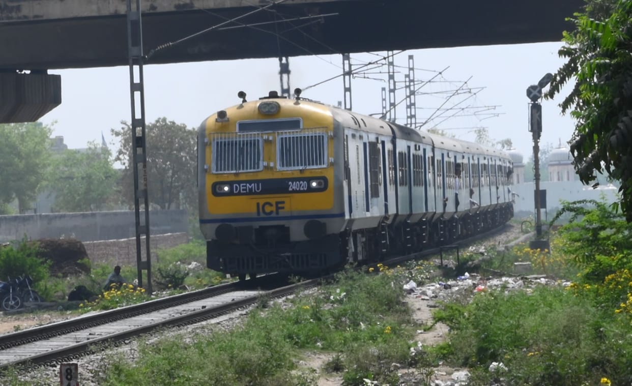 Operation of many trains canceled for three days from today