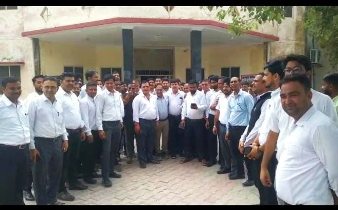 Advocate Protest over against Hapur Lathicharge