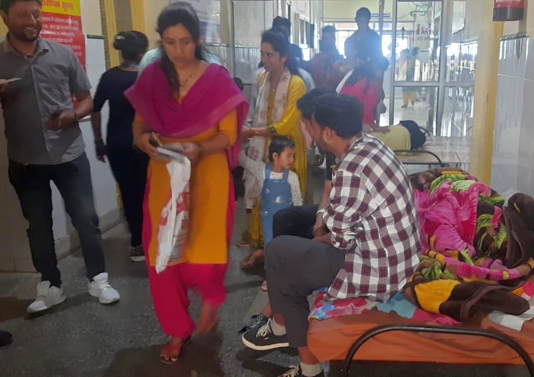 More patient in pithauragarh hospital