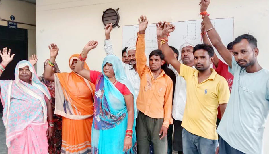 Villagers protested against not allowing government road to be built