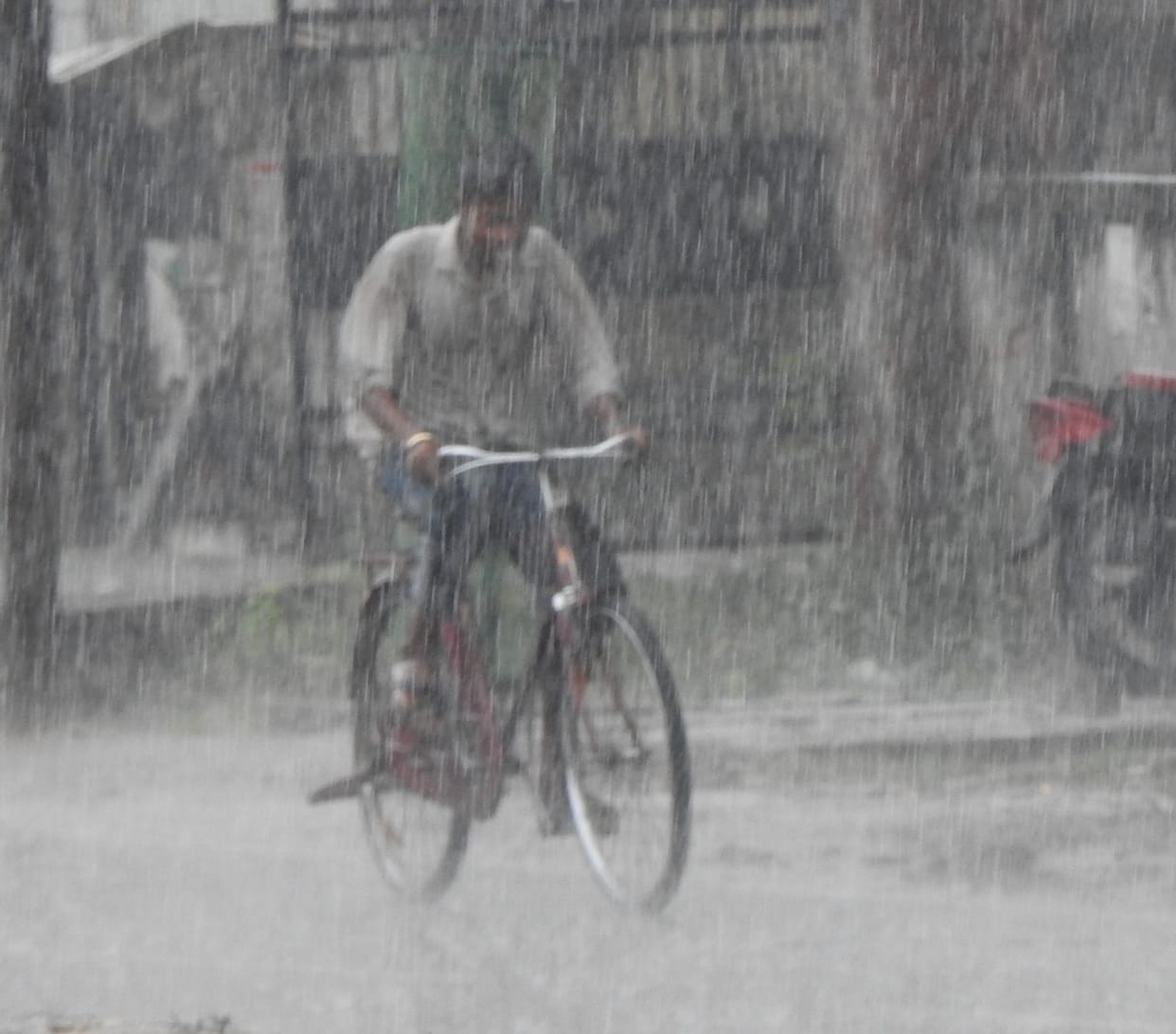 Weather became pleasant due to rain in the evening