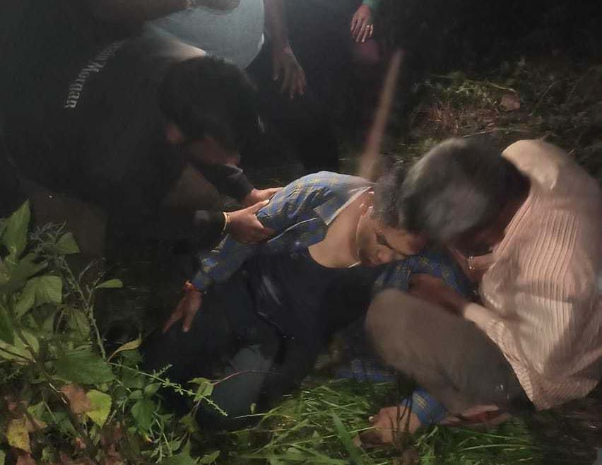 Jeep rolls into ditch in Talladesh, two passengers injured