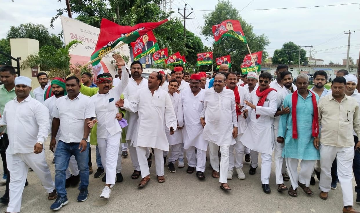political news agitation