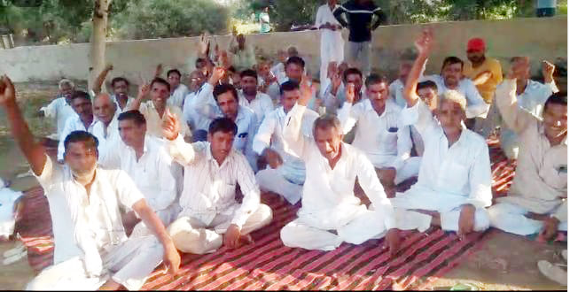 Villagers facing water crisis announced to oppose the Chief Minister