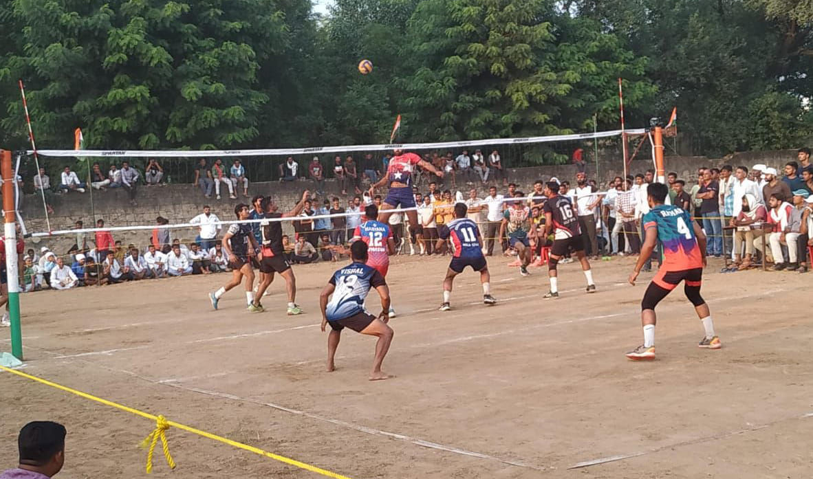 Vikas of Gokal Akhara won wrestling worth Rs 21 thousand