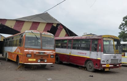 Construction of roadways bus stand may start in October